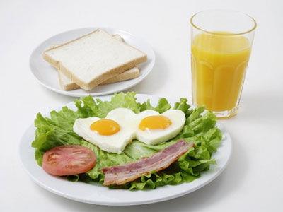 不吃早餐有哪些危害？早餐七種錯誤吃法最易致癌