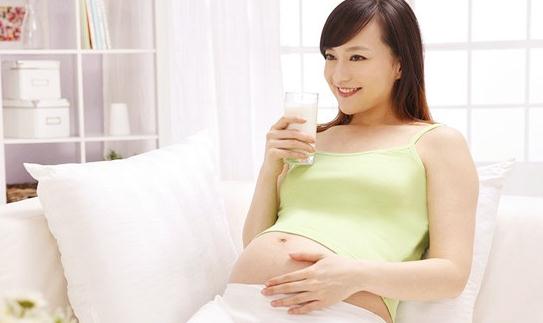 懷孕四個月的飲食原則：適量增加主食