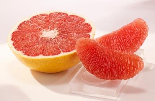 吃10種水果能降老人低膽固醇 保護血管