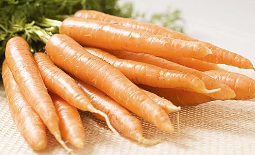 關節炎吃什麼好？常吃胡蘿蔔能預防關節炎