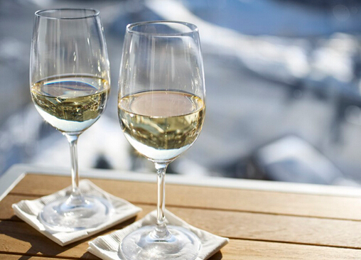 白葡萄酒的釀造-白葡萄酒和紅葡萄酒的區別