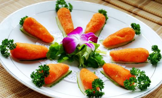 胡蘿蔔的保健吃法：整根煮營養才好
