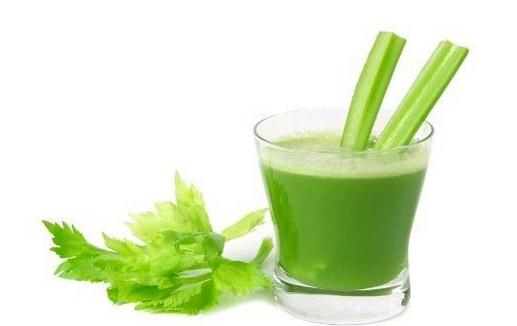 芹菜汁能夠幫助降血壓