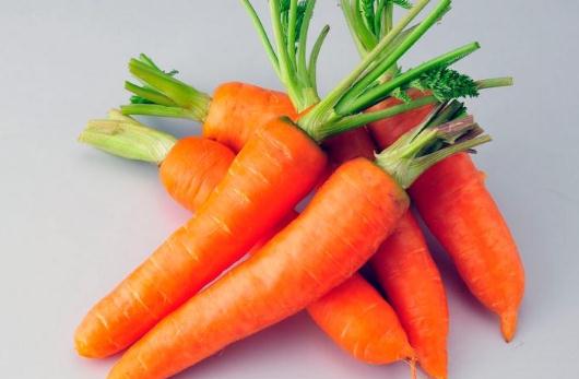 吃胡蘿蔔有哪些禁忌？